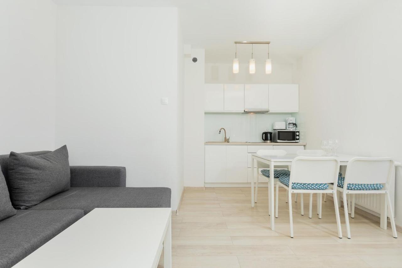 Jantar Apartament Pogodne Kolobrzeg Bagian luar foto