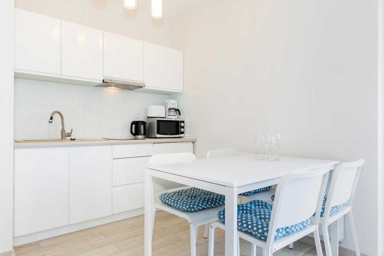 Jantar Apartament Pogodne Kolobrzeg Bagian luar foto