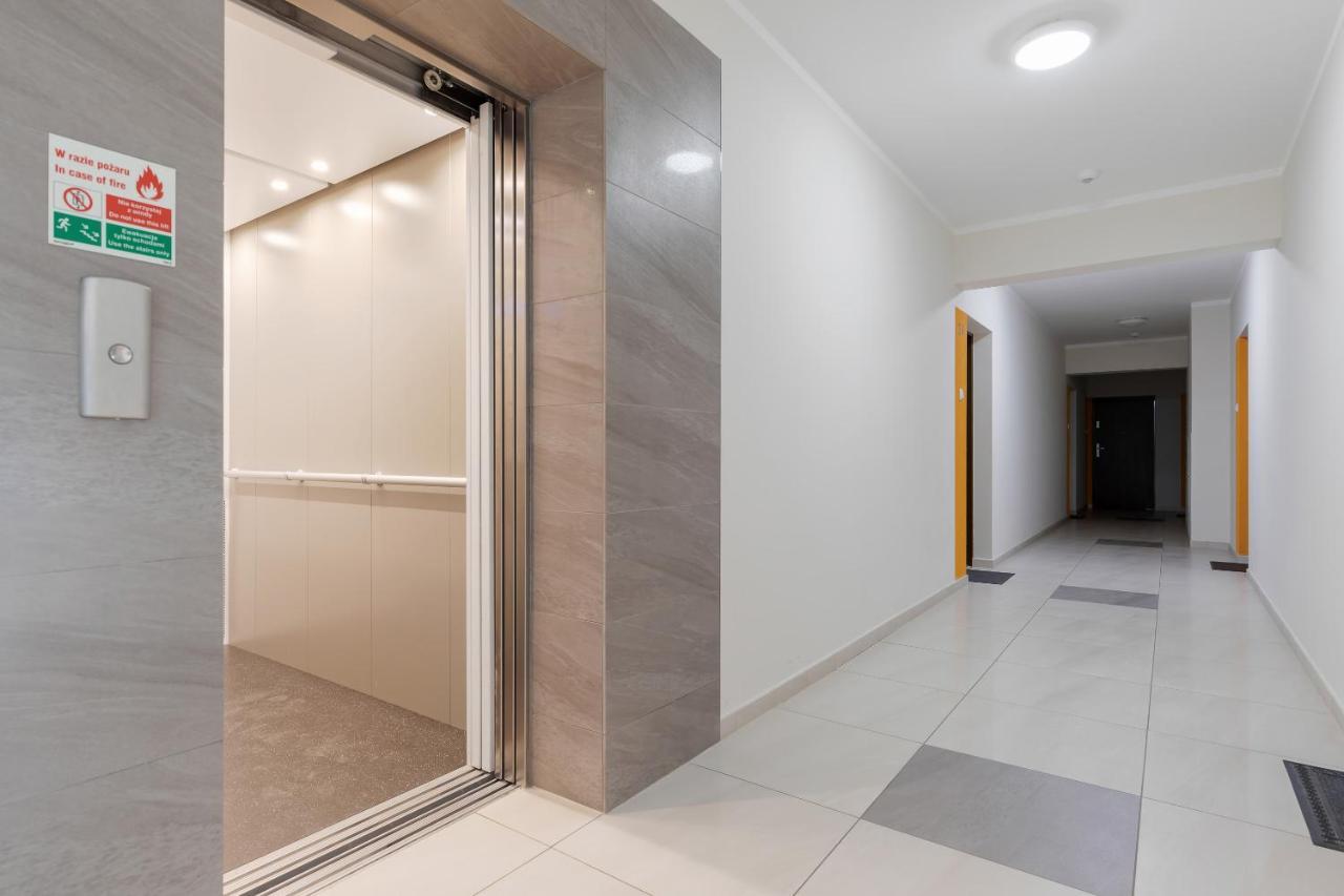 Jantar Apartament Pogodne Kolobrzeg Bagian luar foto