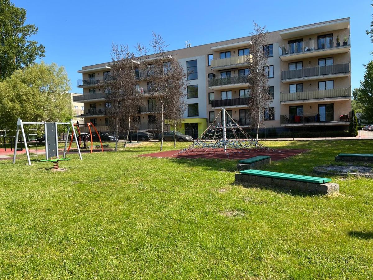 Jantar Apartament Pogodne Kolobrzeg Bagian luar foto